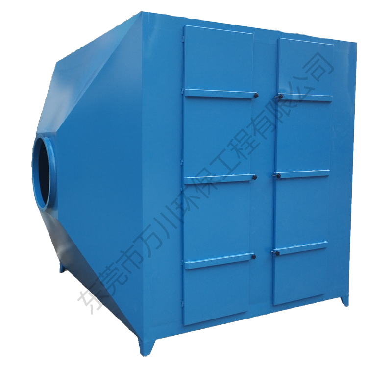 20000m3/h（兩萬）風(fēng)量碳鋼活性炭吸附塔價格